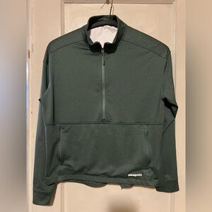 Women’s Patagonia Pack Out Pullover size small